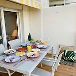 Апартаменти Mon - Lovely 3 Bedroom Duplex With Pool & Great Sea View *