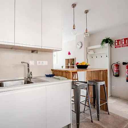 Appartement Lovely 3 Bedroom Duplex With Pool & Great Sea View *