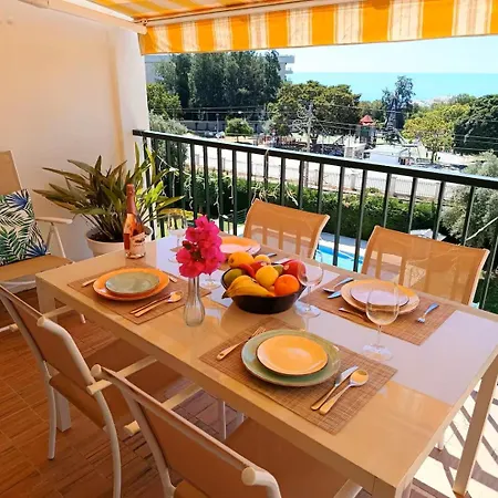Lovely 3 Bedroom Duplex With Pool & Great Sea View