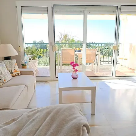 Lovely 3 Bedroom Duplex With Pool & Great Sea View