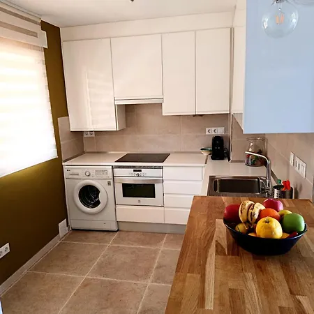 Lovely 3 Bedroom Duplex With Pool & Great Sea View Apartment *